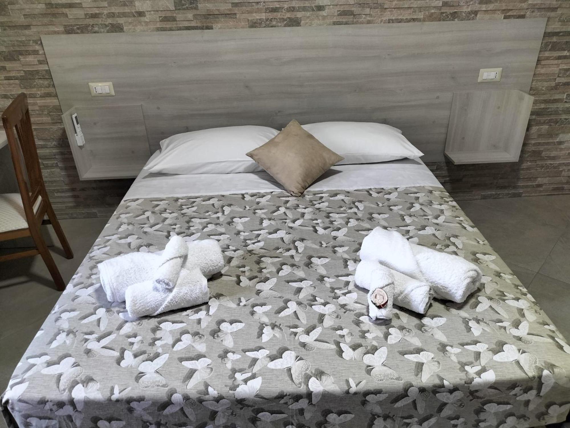 Hera Tropea Rooms Exterior foto